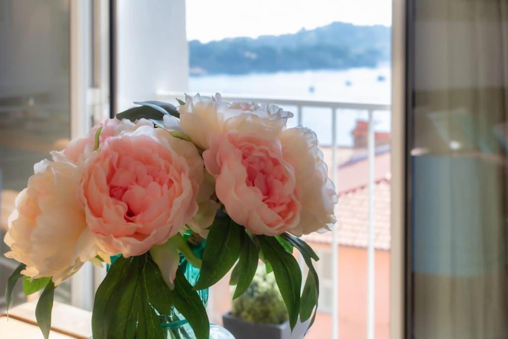 #40 Bright Sea View Suite For 6 2Mins Walk Port & Sea Вільфранш-сюр-Мер Екстер'єр фото