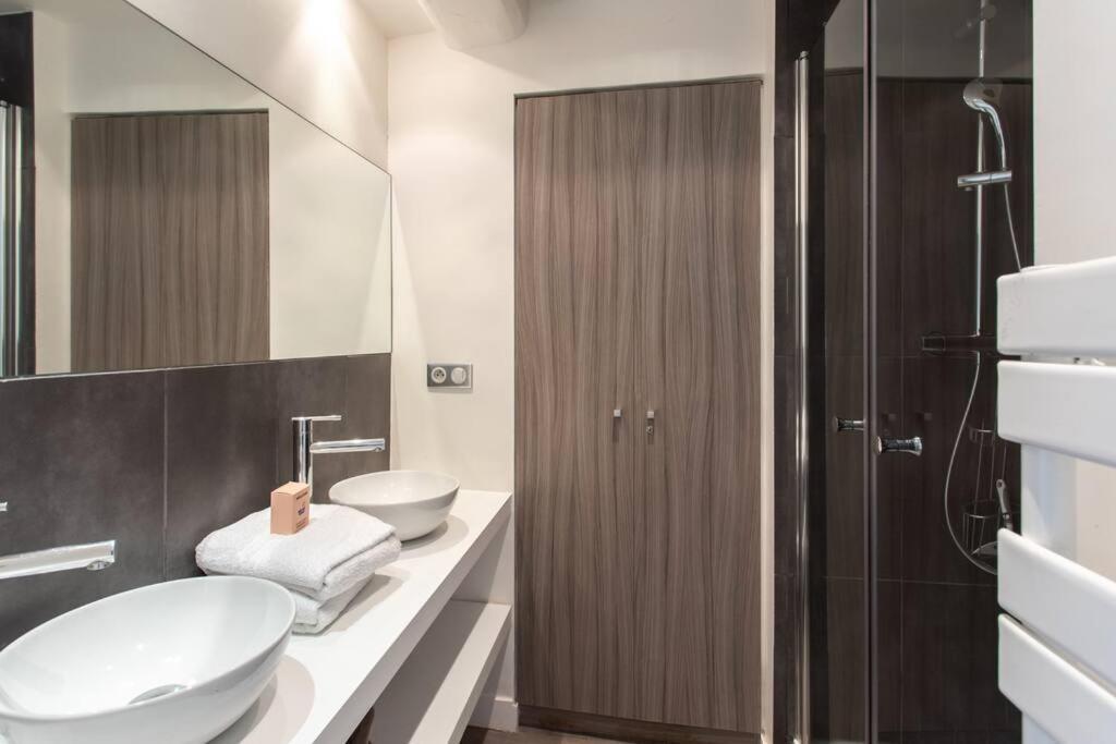 #40 Bright Sea View Suite For 6 2Mins Walk Port & Sea Вільфранш-сюр-Мер Екстер'єр фото